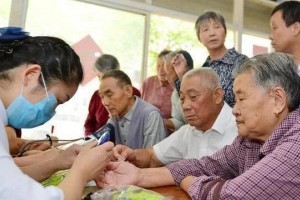 ‘太阳集团tyc’首届鲁皖经济合作发展高峰论坛召开(图)(图2) 太阳成官网