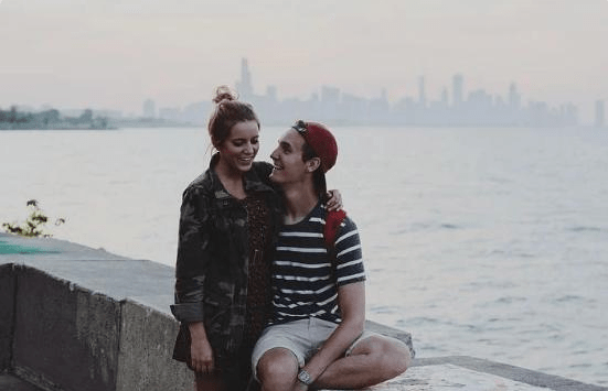 太阳成官网-
相亲认识三天 男子提出一个要求 35岁女人:我宁愿自己孤苦终老(图2) 太阳成官网-
相亲认识三天 男子提出一个要求 35岁女人:我宁愿自己孤苦终老(图2)