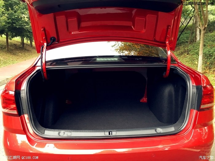 太阳集团tyc_包揽女子组别所有金牌! 高新学子在省学生体育联赛羽毛球比赛中再创佳绩(图2) 太阳成集团tyc