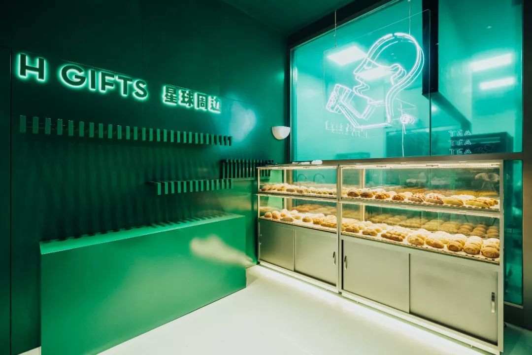 太阳成集团tyc_一位老教师总结的12条家庭教育精华(图1) 太阳集团tyc